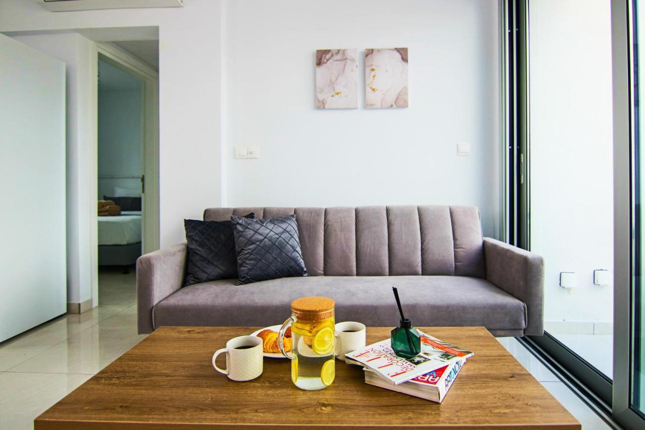 パ フォスPhaedrus Living - Seaside Executive Flat Harbour 208アパートメント エクステリア 写真